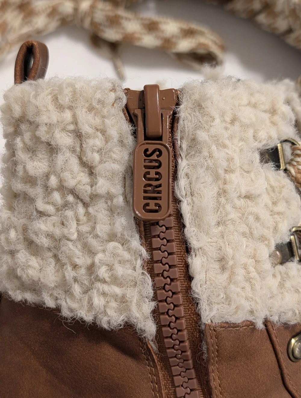 Circus By Sam Edelman Sambert Vegan Lace-up Ankle Boots Sherpa Chunky Sole